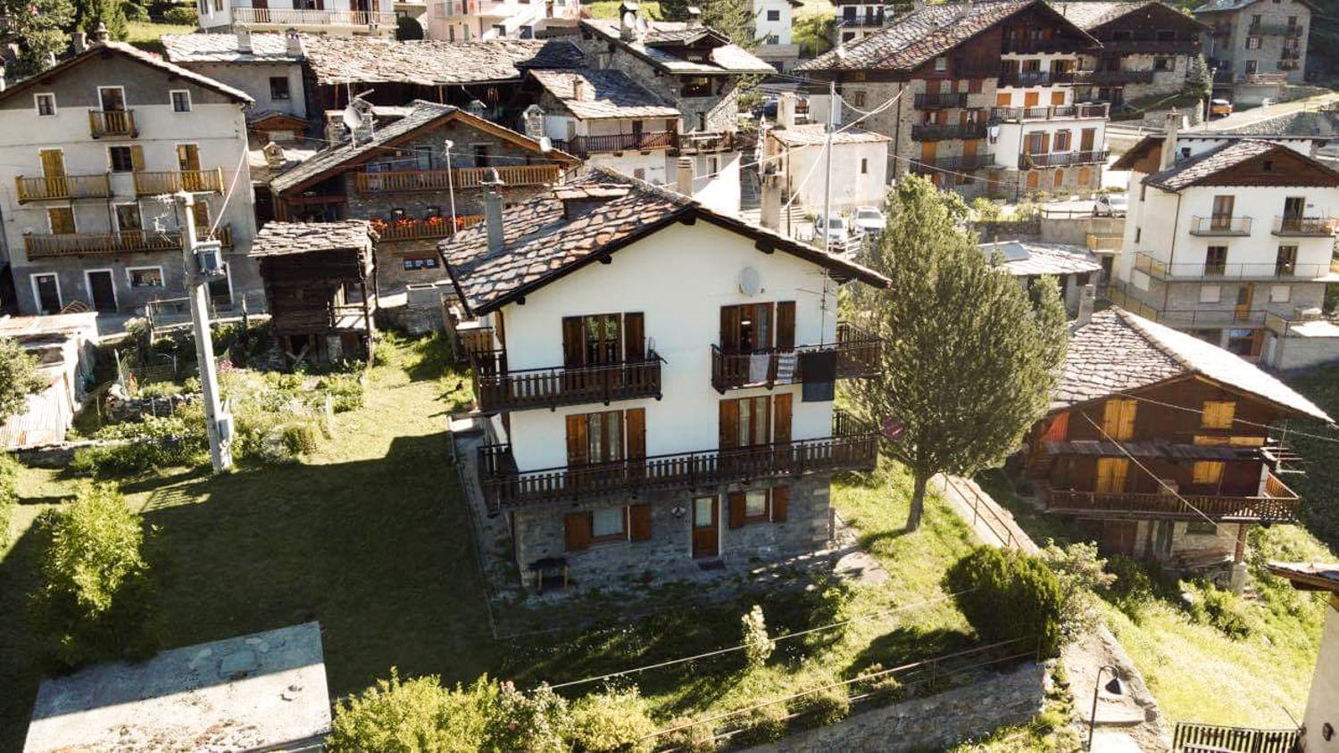 Relax & Sports -Cervinia- Maison Валтурненче Екстериор снимка